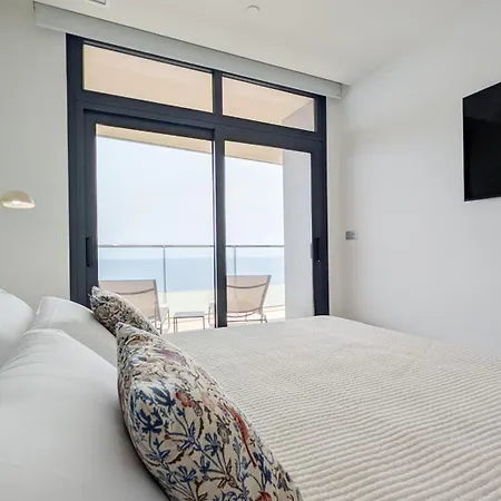 Sunset Sailors Wow *