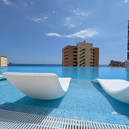 Sunset Sailors Wow Бенидорм